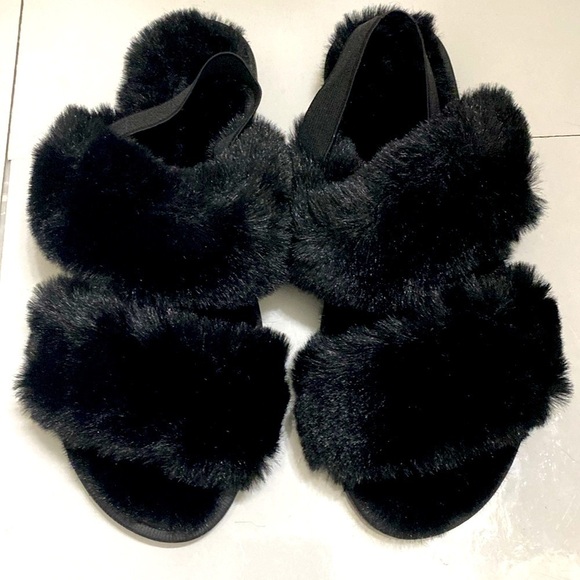 Sun + Stone Emma black faux fur sling back slippers/slides. Size 8. NWT/Box. - Picture 3 of 3